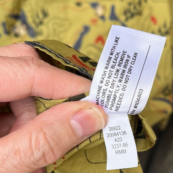 Duluth Trading Co. Untucked BBQ Relaxed Fit Short Sleeve Button Down Shirt Sz M - Picture 5 of 10